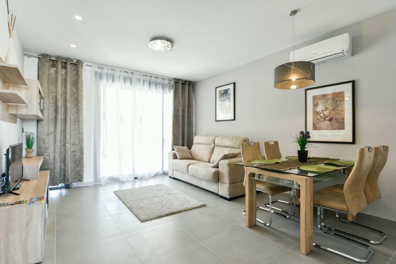 דירות טורבייחה Oasis Beach IX Puntaprima מראה חיצוני תמונה