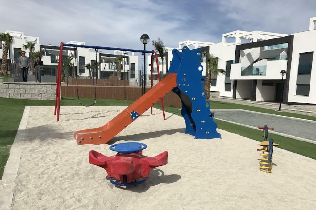 דירות טורבייחה Oasis Beach IX Puntaprima מראה חיצוני תמונה